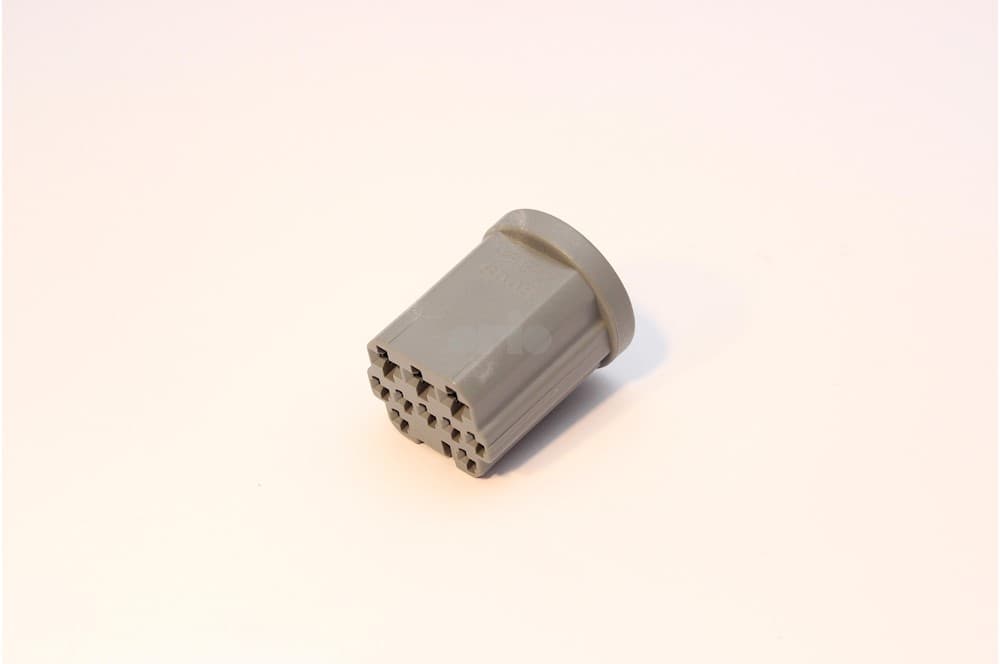 Contact housing