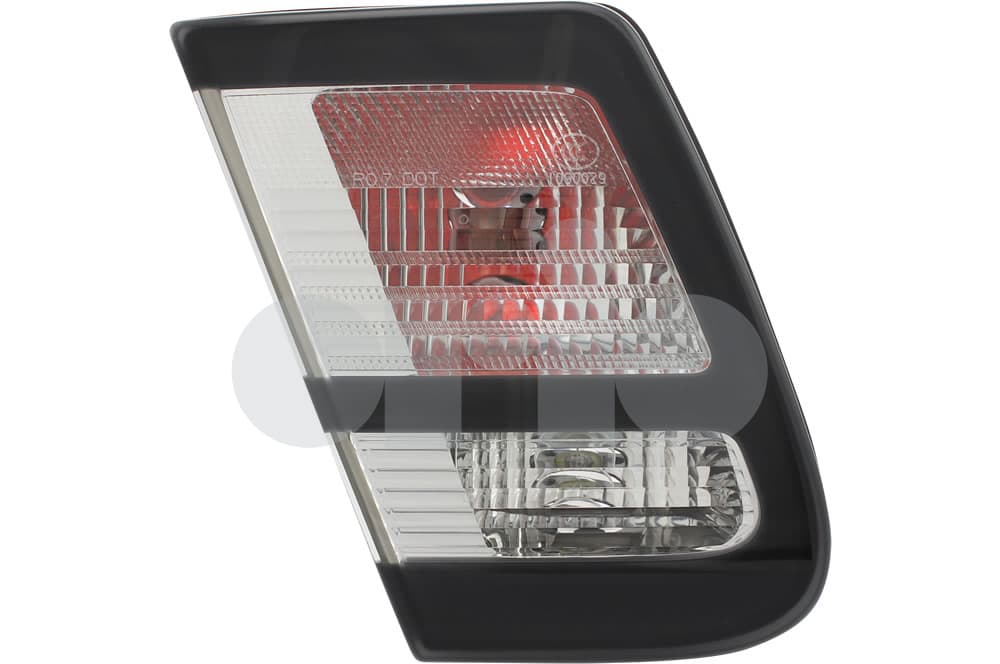 Tail light