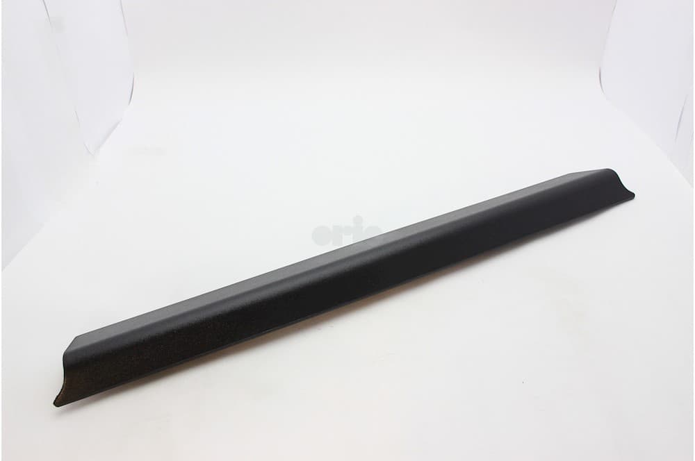 Sill trim