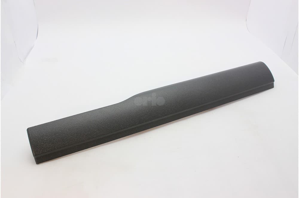 Sill trim