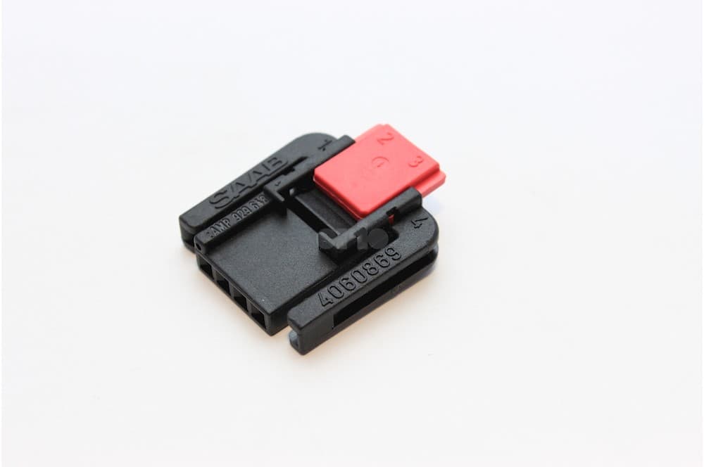 Plug housing