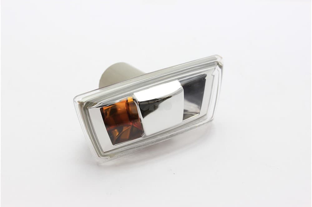 Side indicator