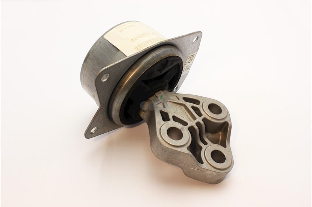 Engine mounting
