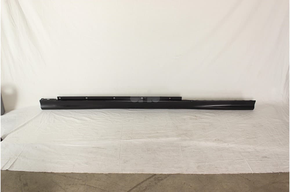 Sill trim