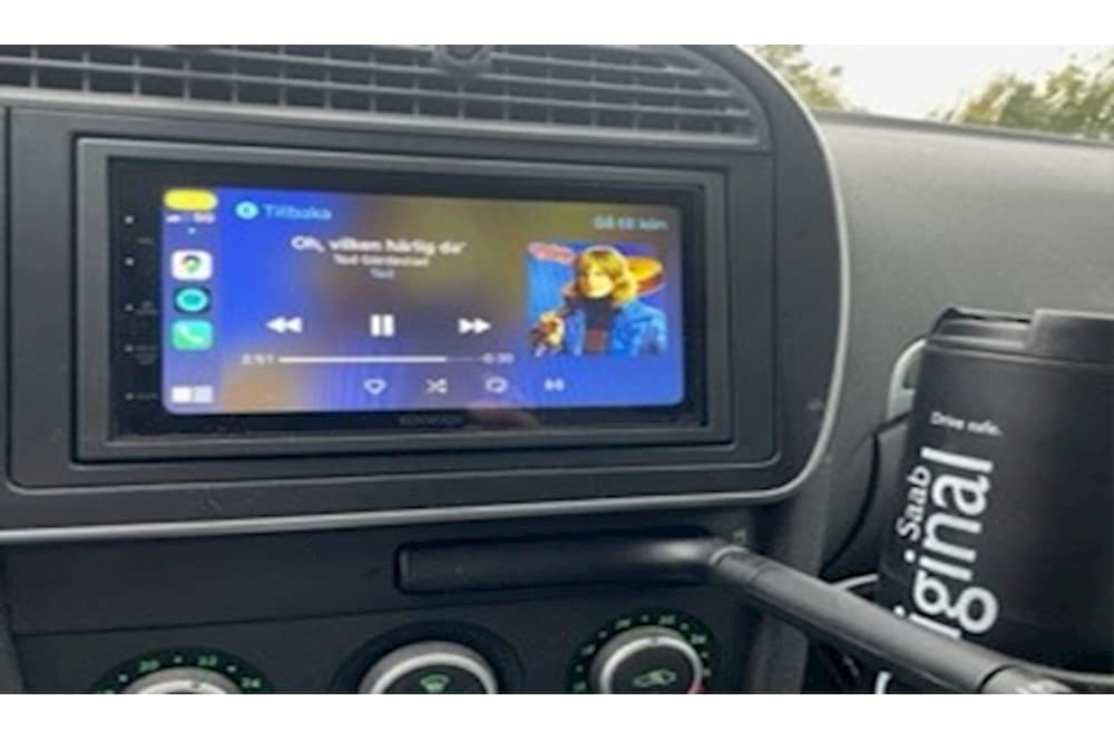 Kenwood DMX5020BTS- Kit with CarPlay and 6.8" touch screen