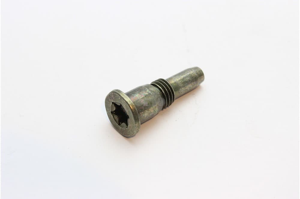 Screw-1
