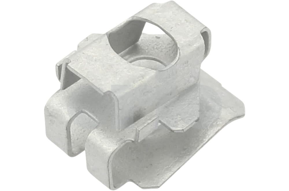 Clip nut