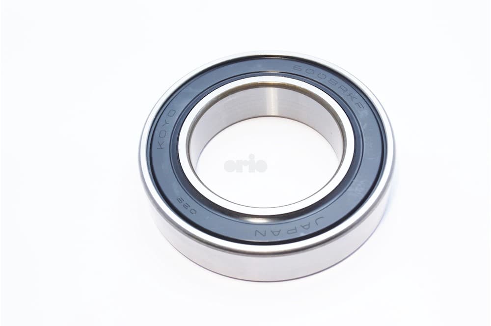 Ball bearing