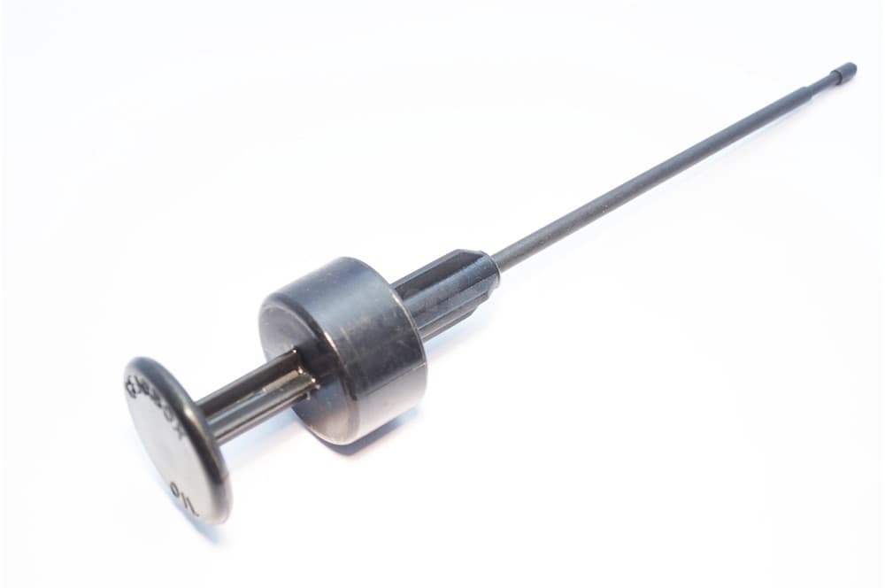 Oil dipstick