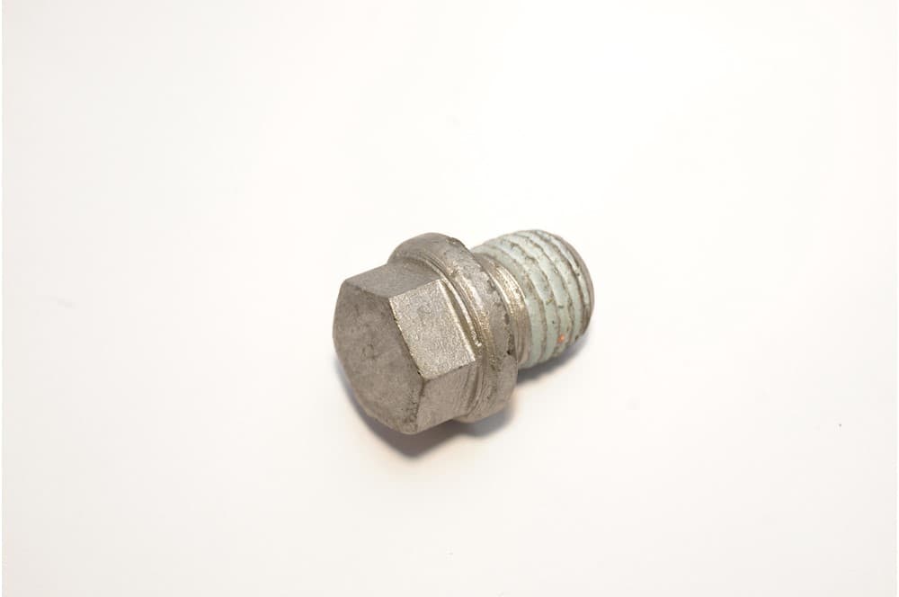 Threaded plug