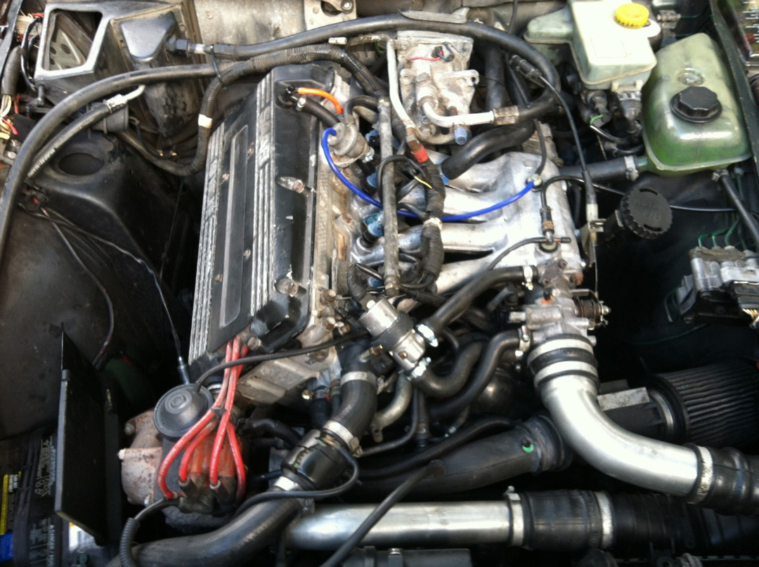 Saab 900s 1993 engine